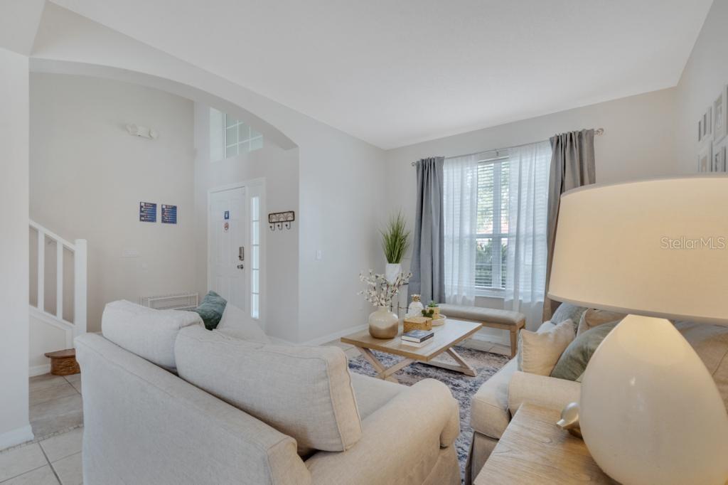SOLANA - Residential Lease