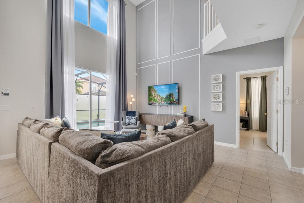 SOLANA - Residential Lease