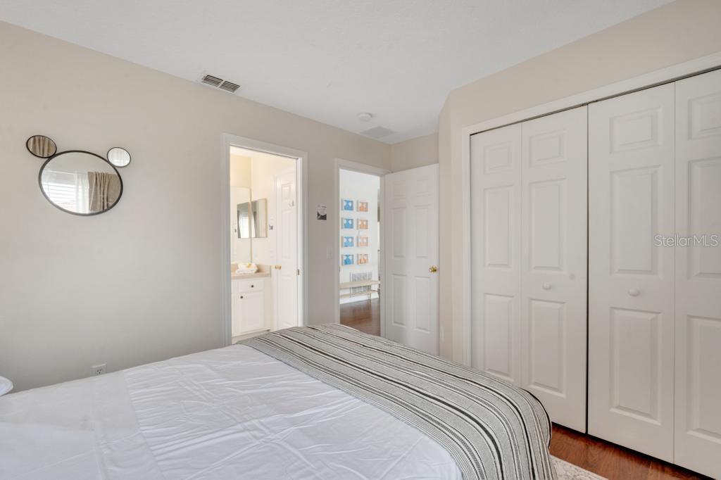SOLANA - Residential Lease