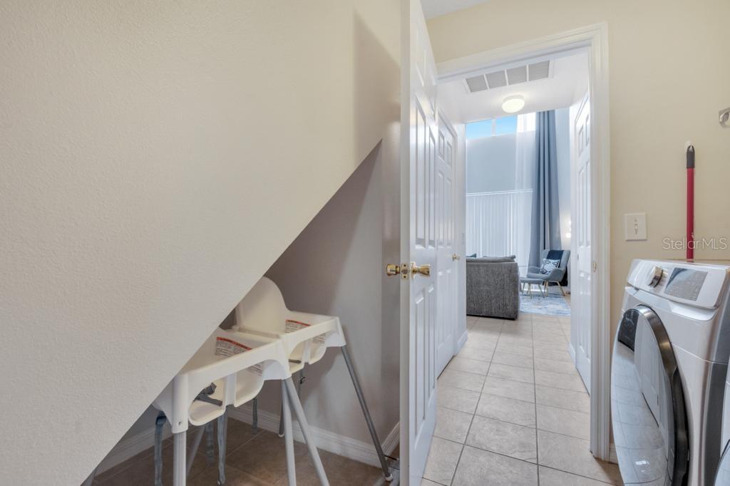 SOLANA - Residential Lease