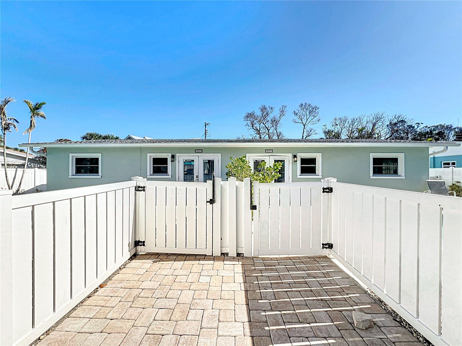 207 75TH STREET W