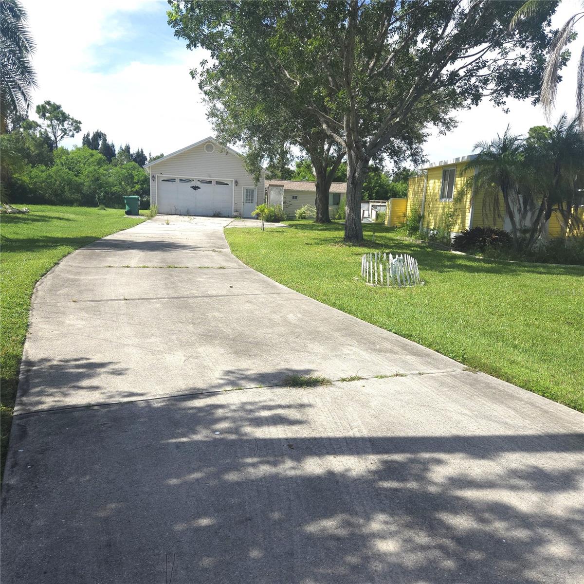 27960 LEATHERWOOD CIRCLE