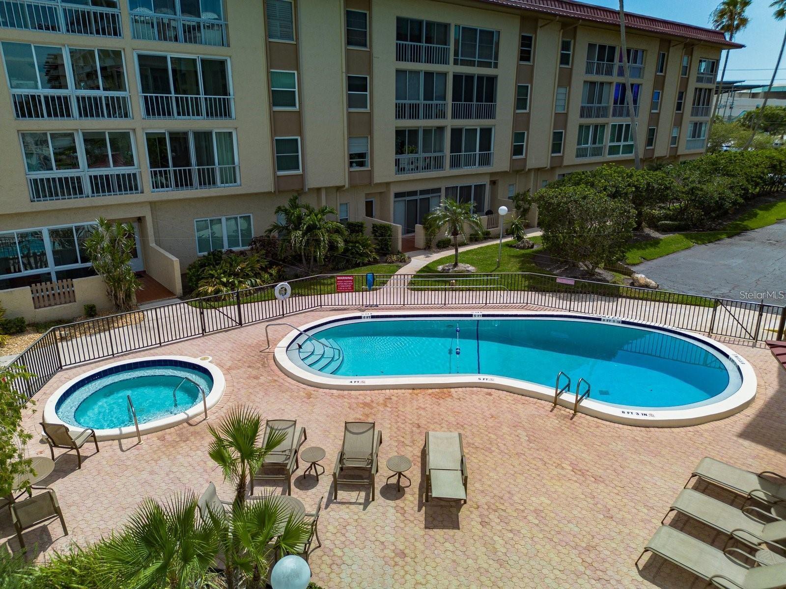 105 ISLAND WAY 138