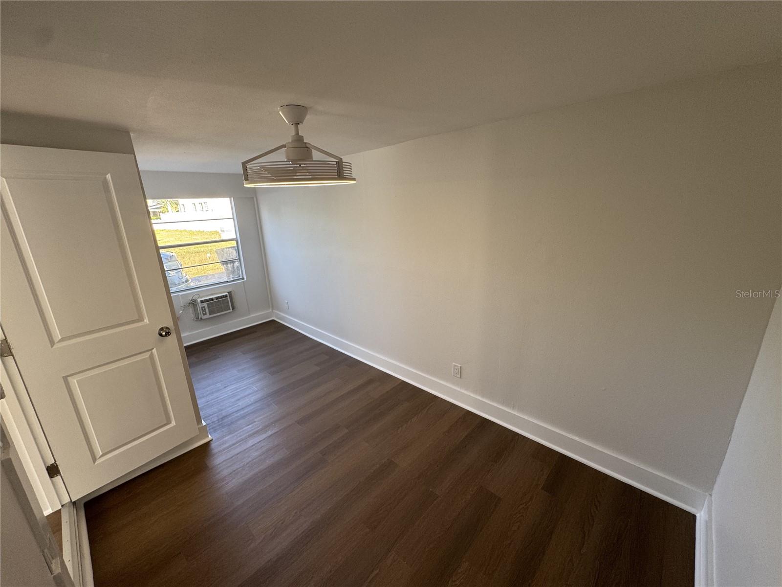 THORNTONS WALTER - Residential Lease