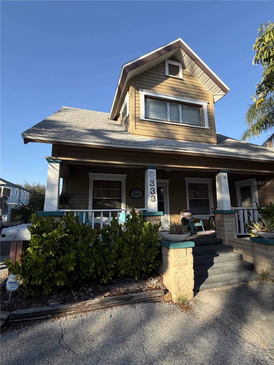 THORNTONS WALTER - Residential Lease