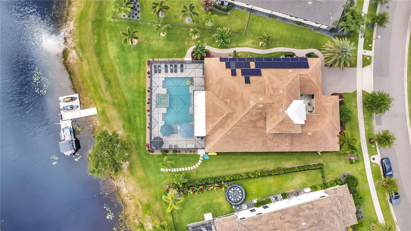 WEST LAKE HANCOCK ESTATES - Residential