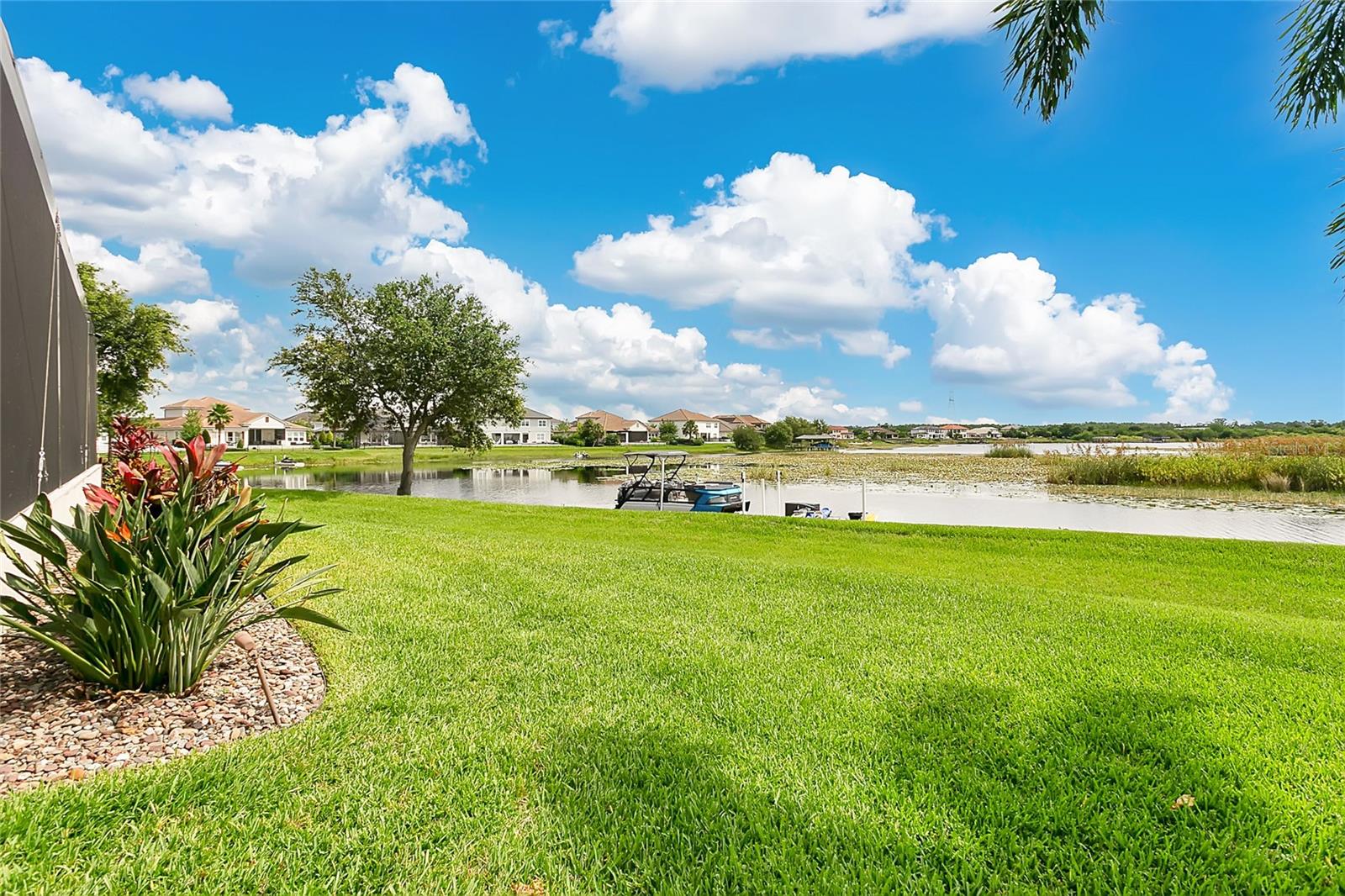 WEST LAKE HANCOCK ESTATES - Residential