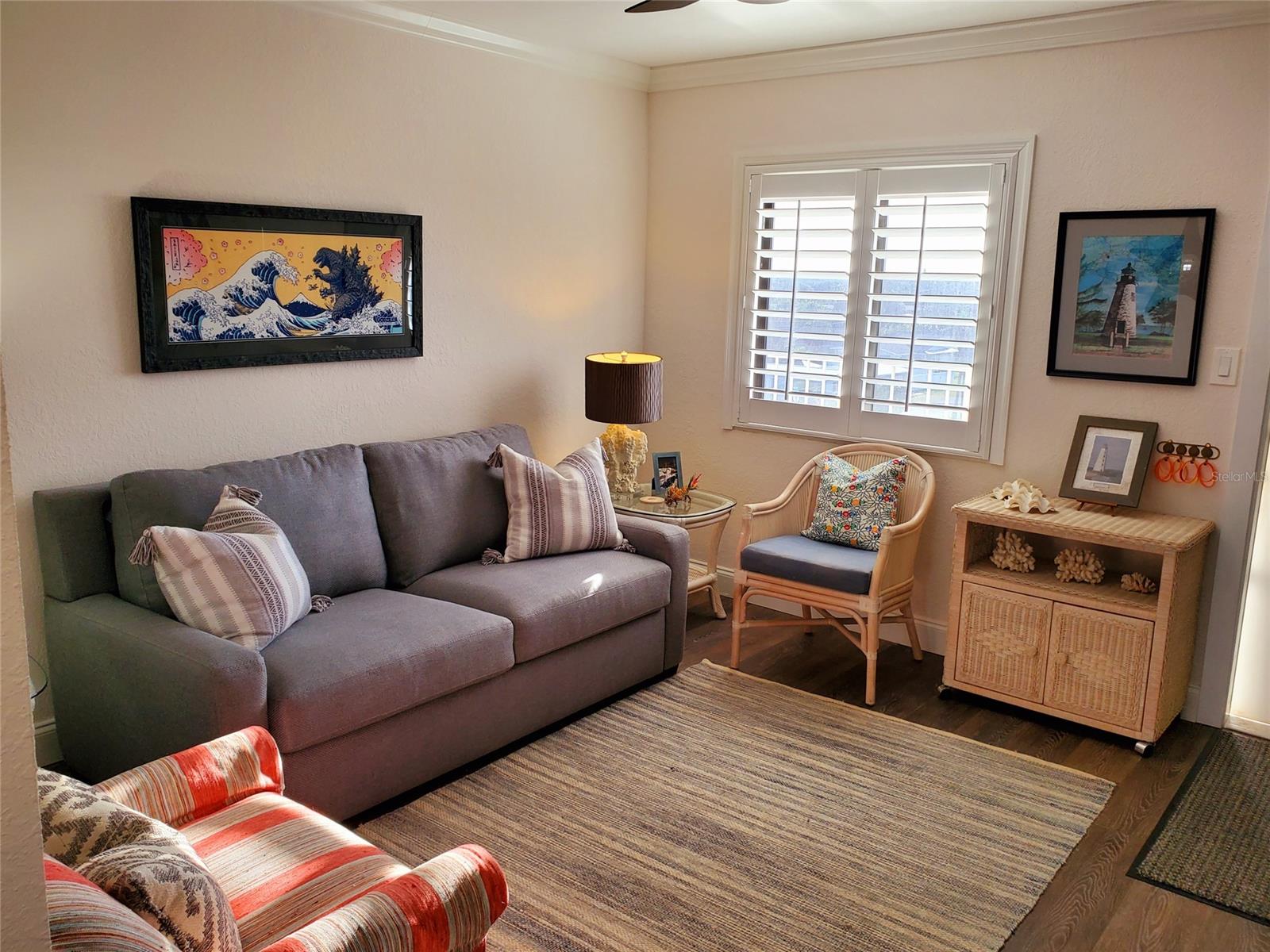 Pelican - Residential