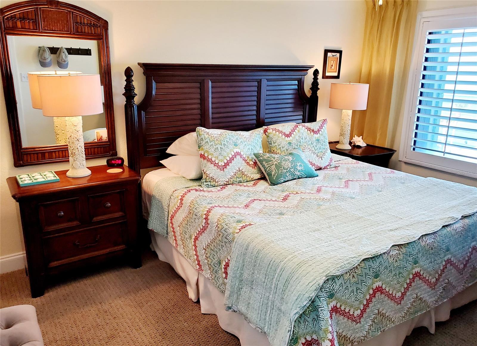 Pelican - Residential