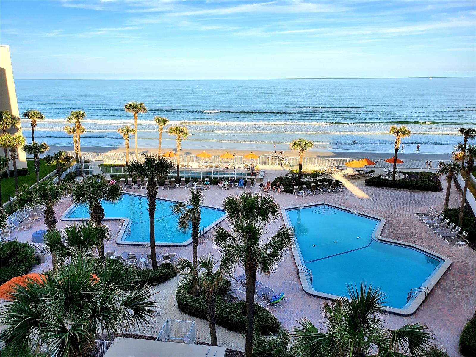 Pelican - Residential