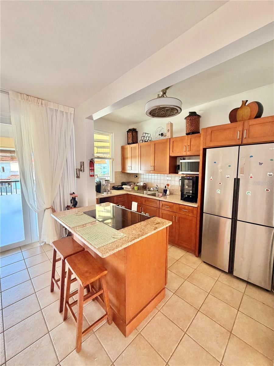 180 PALMAS DRIVE, HARBOUR LAKES 21-D