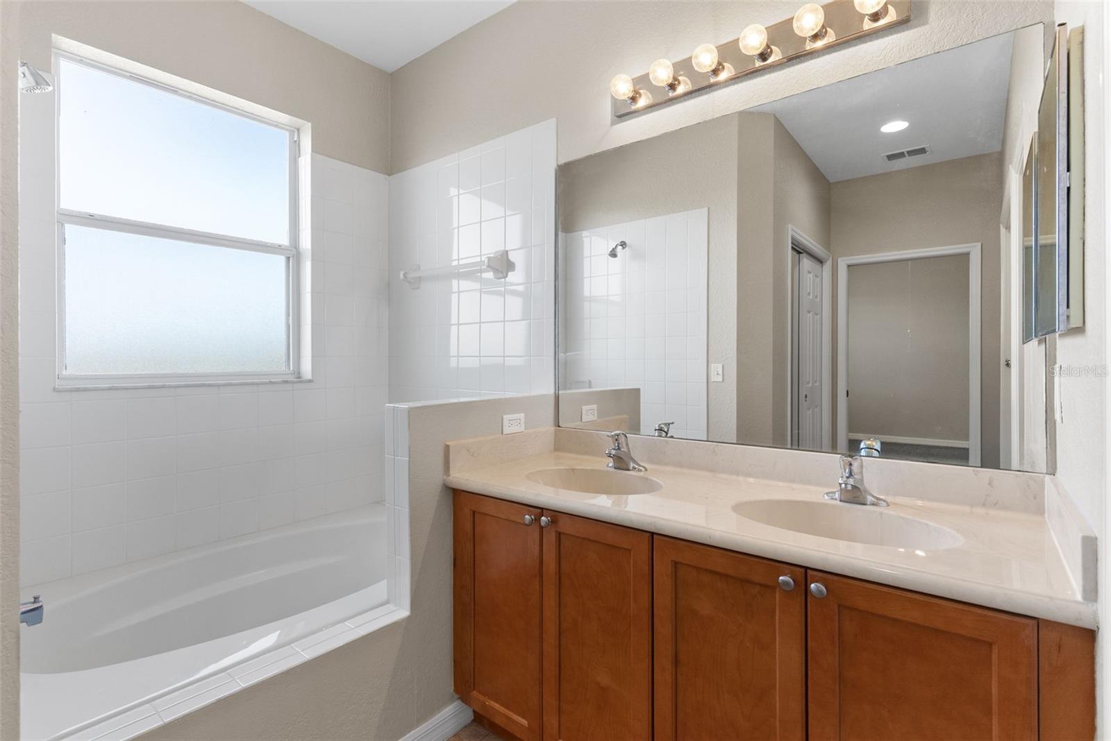 LAKE MARION VILLAS - Residential