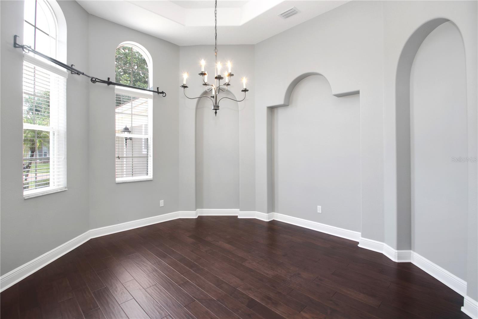 1441 FOXTAIL COURT