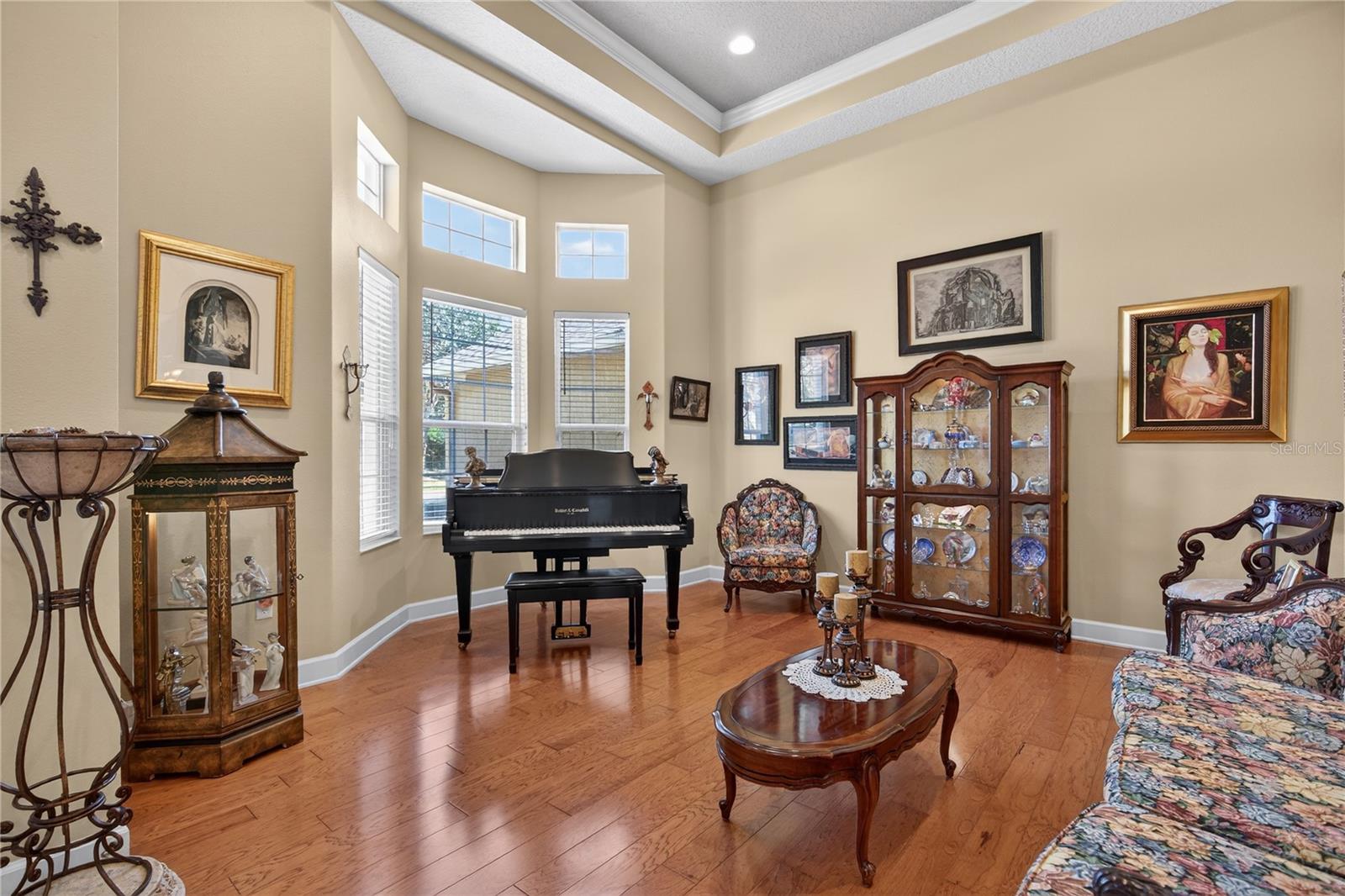 2431 PONKAN SUMMIT DRIVE