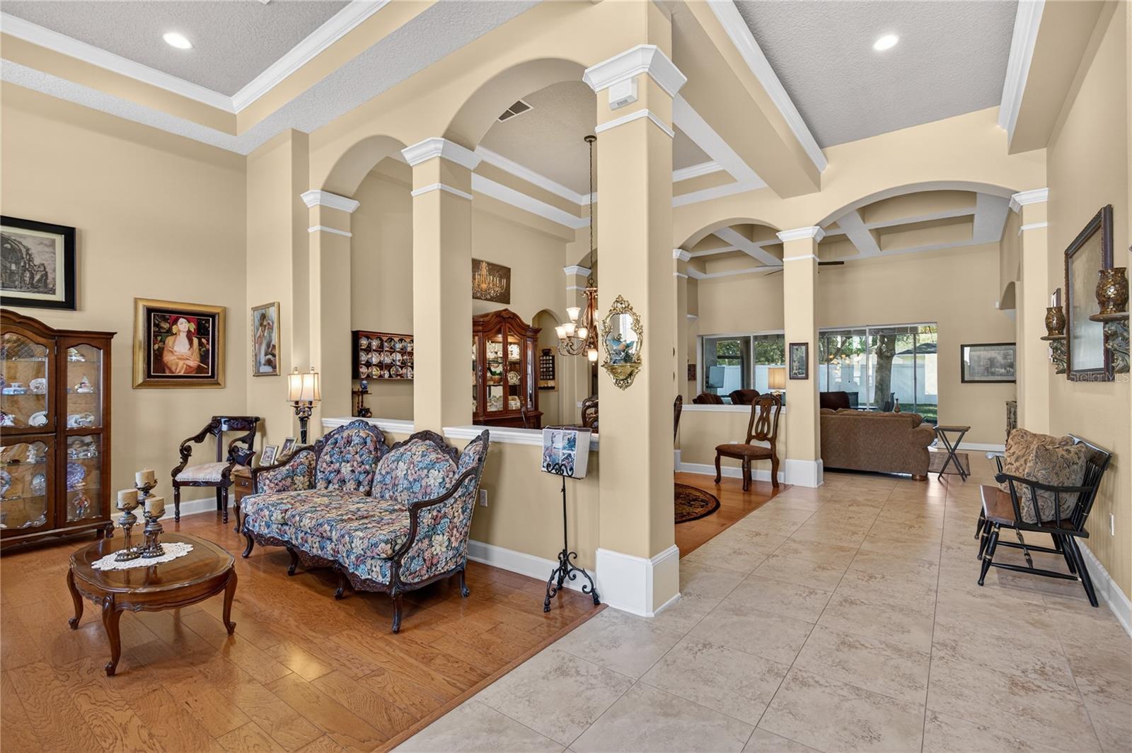 2431 PONKAN SUMMIT DRIVE