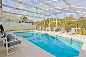 2524 HAMLET LANE