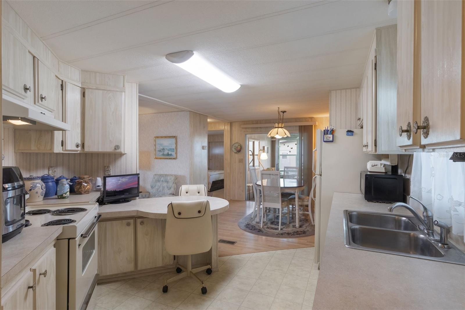 OAKWOOD ESTATES - Residential