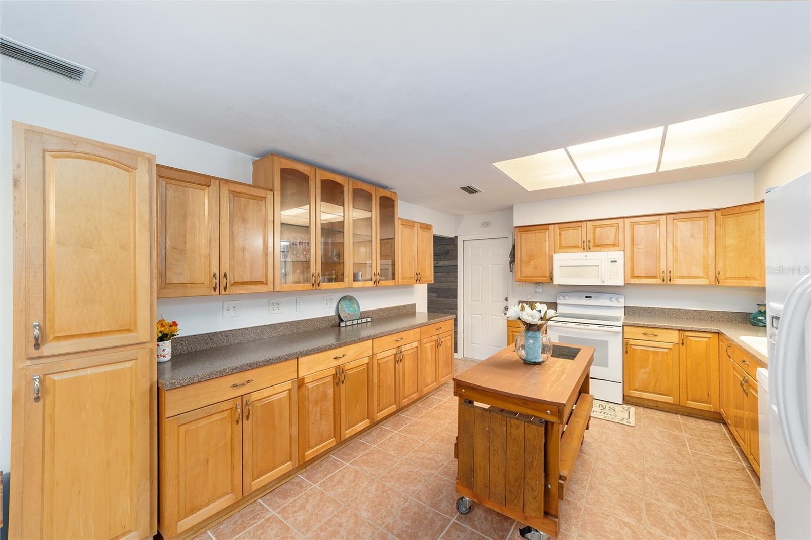 NORTHWOOD OAKS - Residential