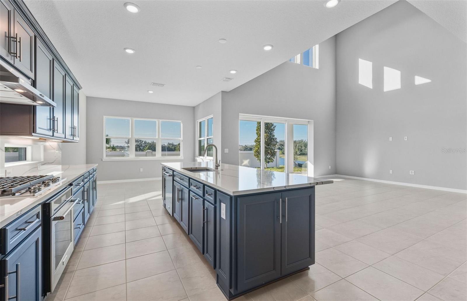 9907 AUTUMN RIDGE AVENUE