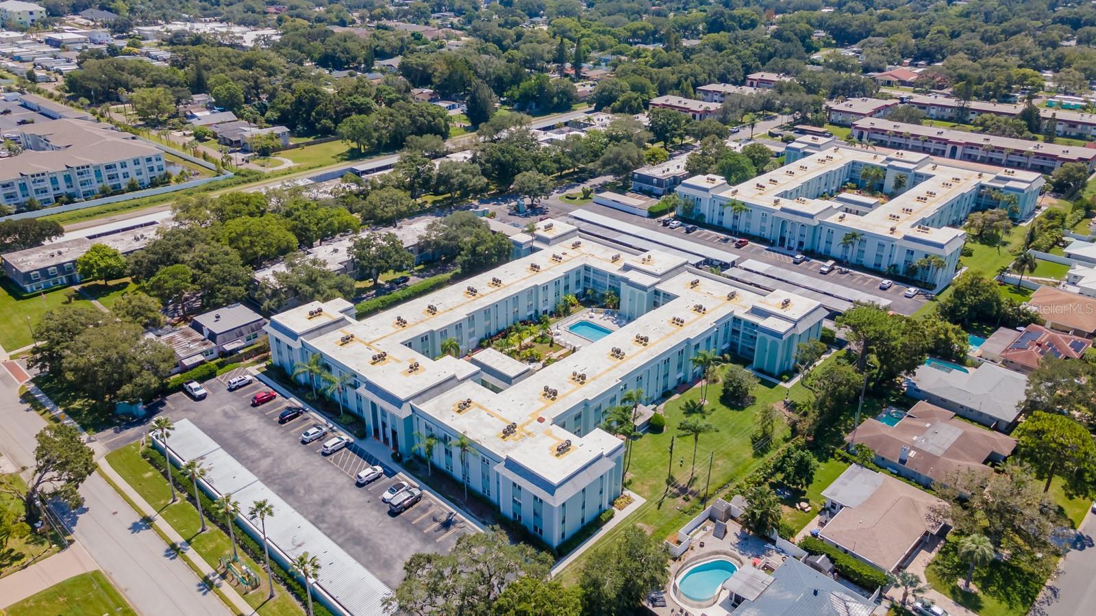 BELLEAIR FOREST - Residential