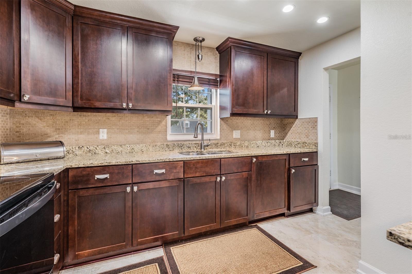 BELLEAIR FOREST - Residential