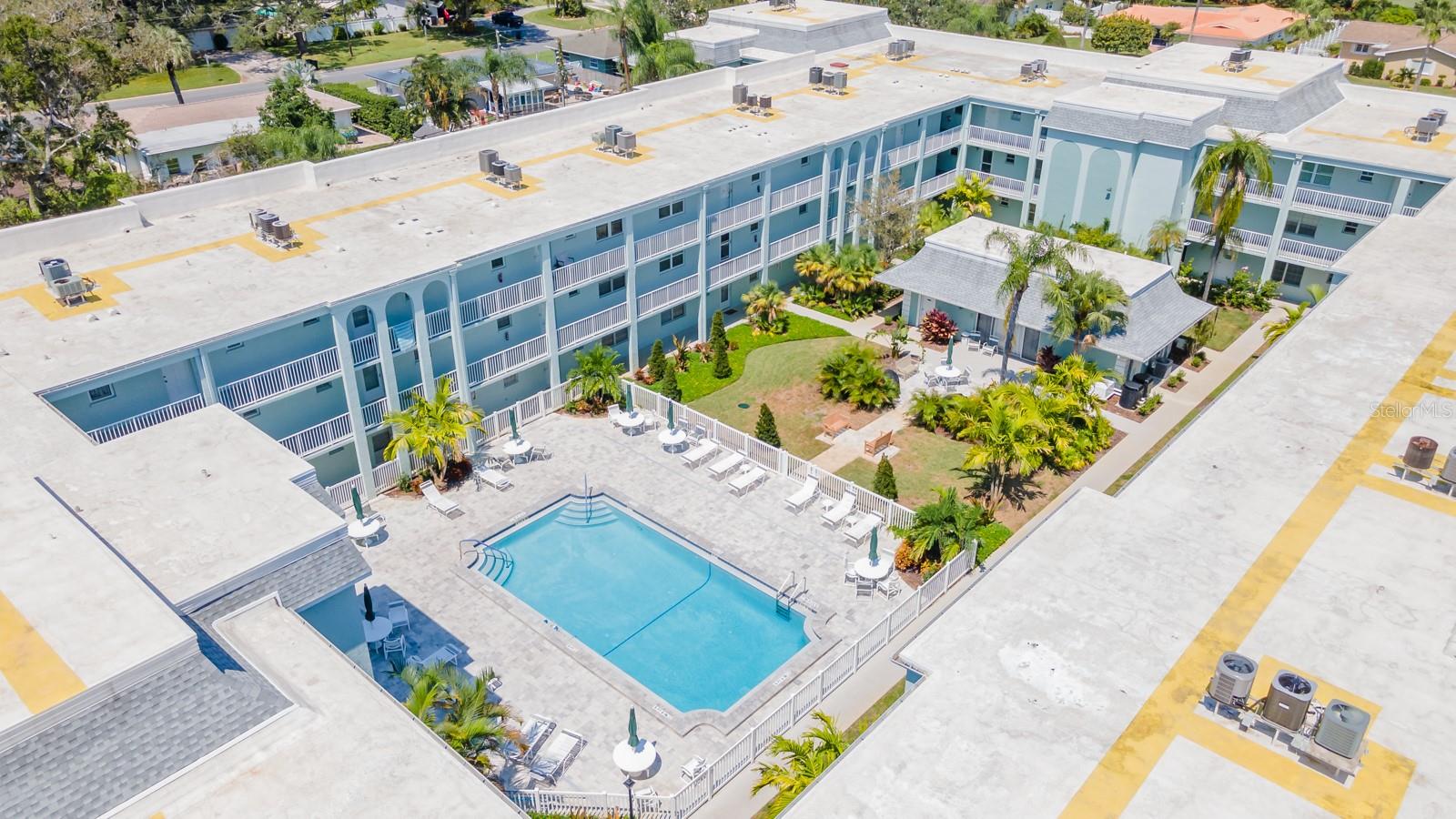 BELLEAIR FOREST - Residential