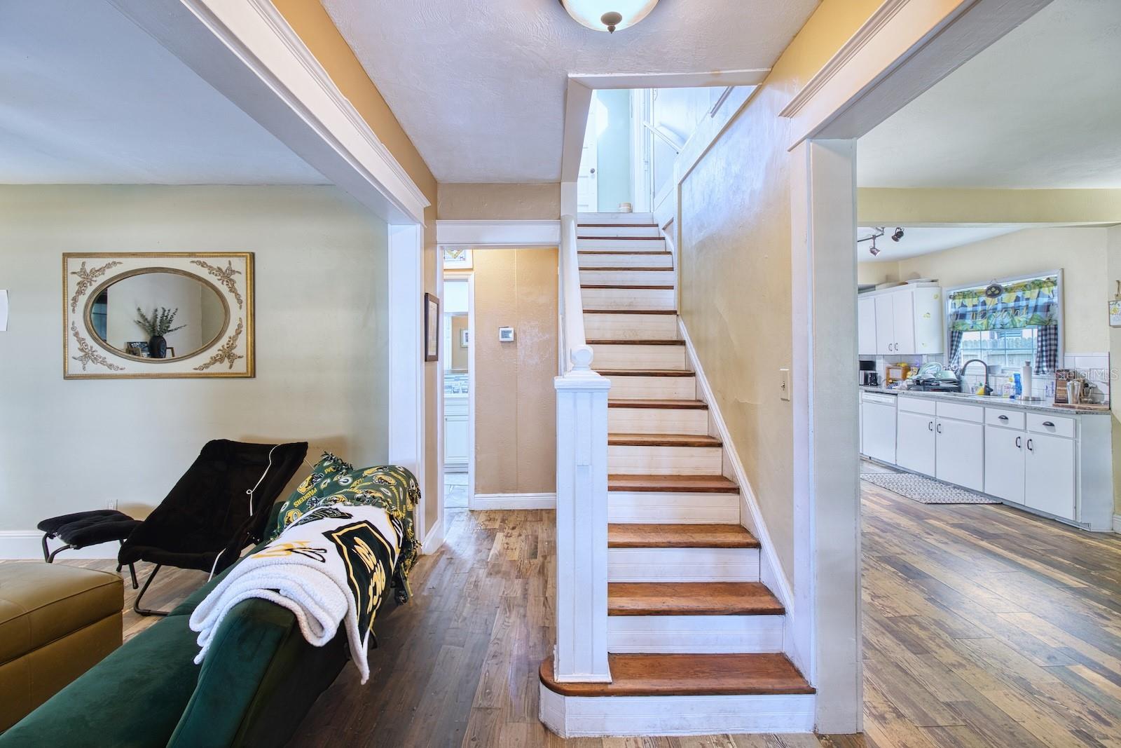 416 N PENINSULA DRIVE