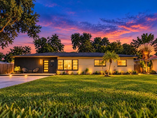 2003 75TH WAY N, SAINT PETERSBURG, FL 33710 - Image eb14bcd8256deb4eb56bcdf12f05dfd3/3603228224