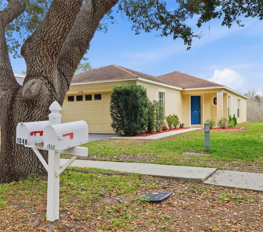 Perfect waterfront place to call Home. Located in convenient Seffner with easy access to I-4 or I-75 highway, schools and shopping. This home features a practical layout with split bedroom plan all one one floor. Step outside to enjoy the screened patio that overlooks peaceful water views in a location that's not within a flood zone. This home has 3 bedrooms and 2 full bathrooms and an open floor plan with vaulted ceiling and plant shelves. Laminet flooring in the high traffice areas of the home and ceramic tiles in the kitchen and baths and all bedrooms have carpet.  Better get your fishing pole ready or just enjoy this Florida life style with the various wildlife in your own backyard!