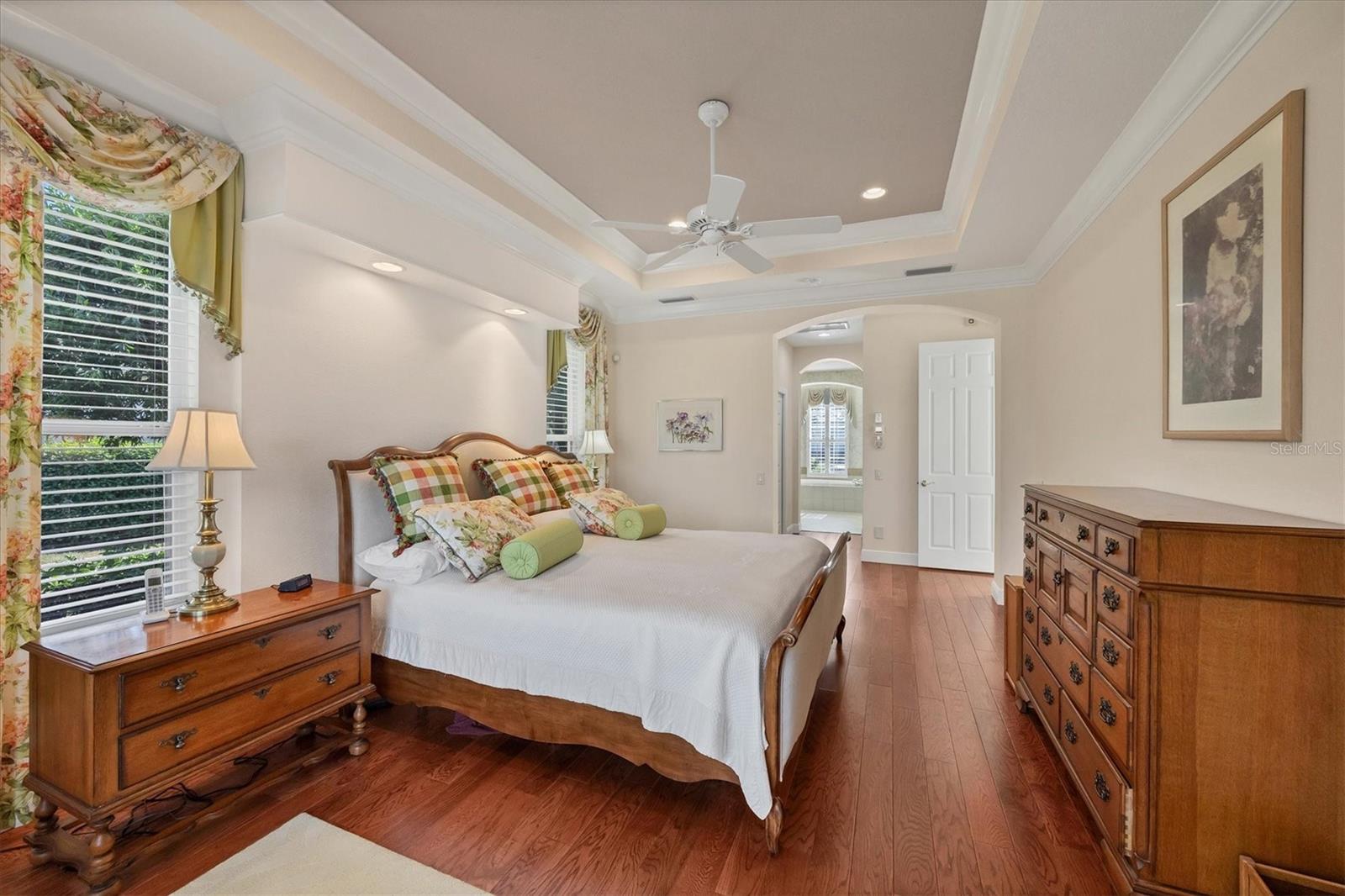 UNIVERSITY PARK COUNTRY CLUB - Residential