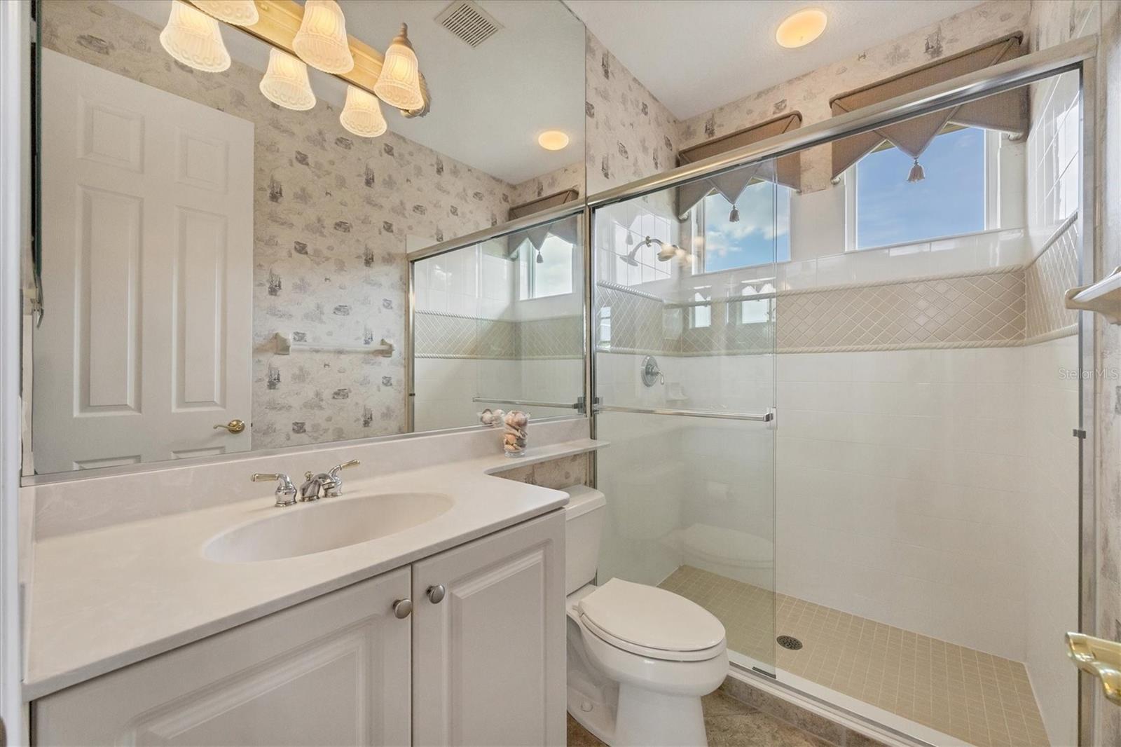 UNIVERSITY PARK COUNTRY CLUB - Residential