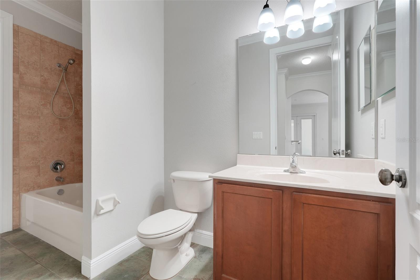 MONTVERDE MAGNOLIA TERRACE PH 02 LT 01 - Residential