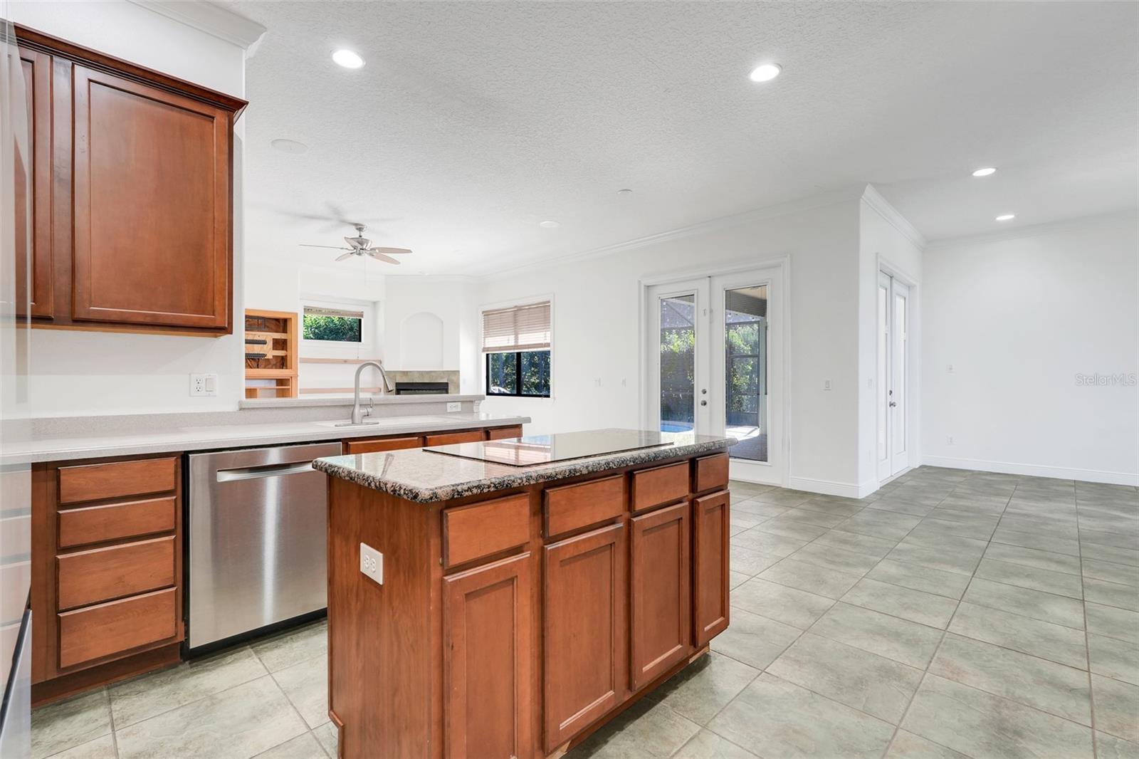 MONTVERDE MAGNOLIA TERRACE PH 02 LT 01 - Residential