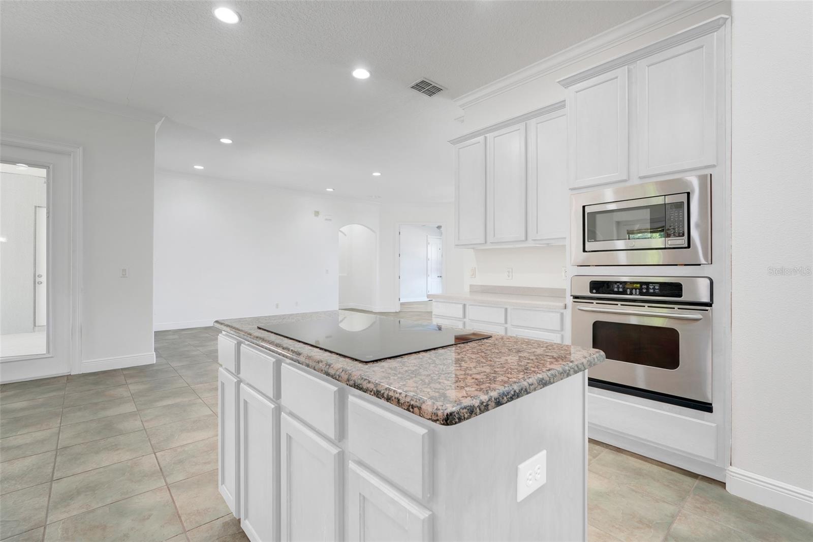 MONTVERDE MAGNOLIA TERRACE PH 02 LT 01 - Residential