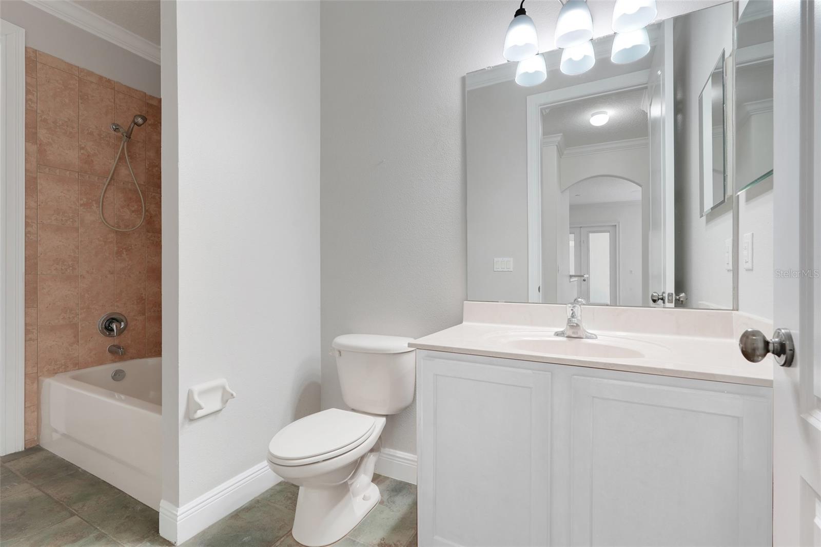 MONTVERDE MAGNOLIA TERRACE PH 02 LT 01 - Residential