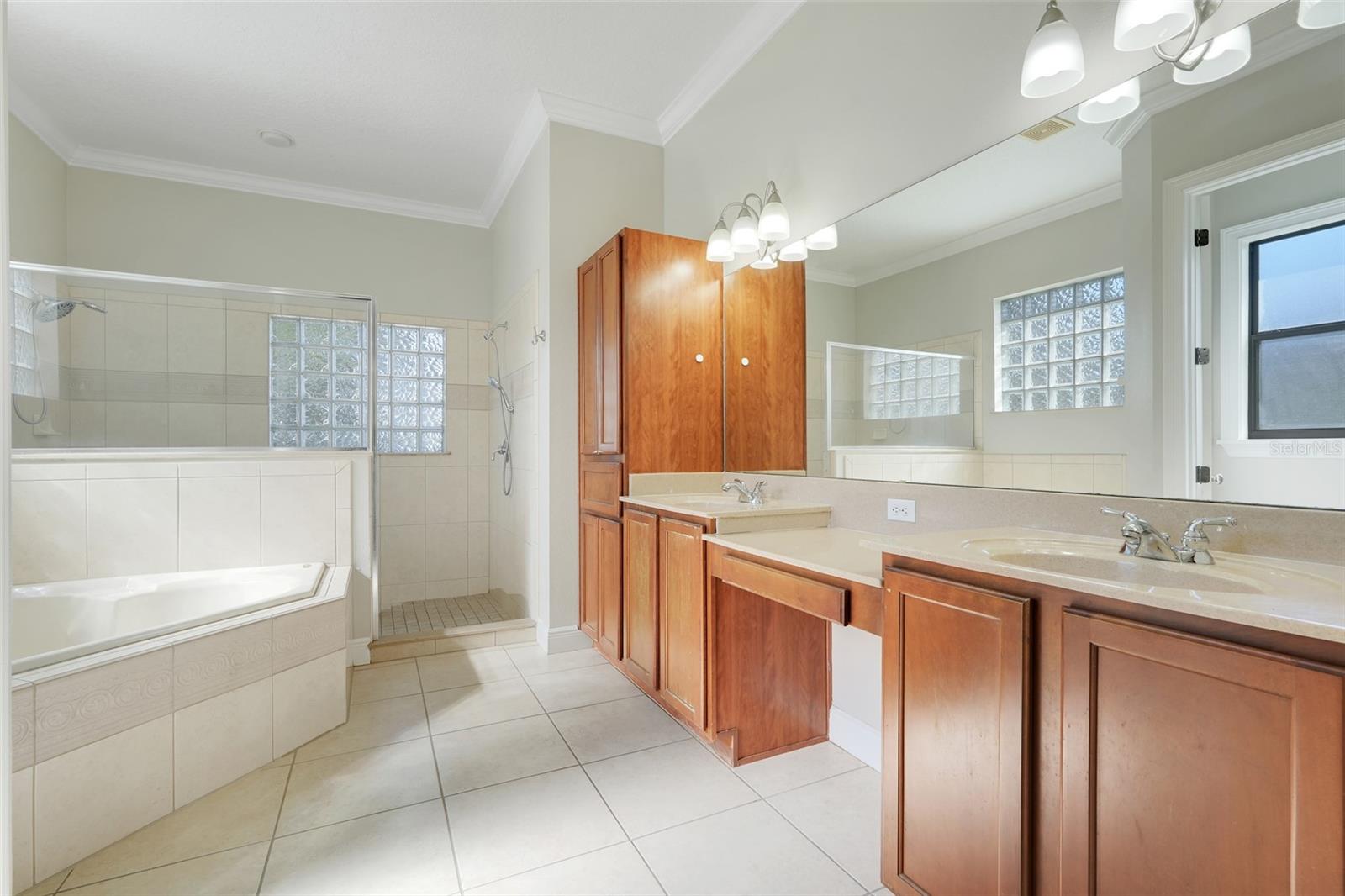 MONTVERDE MAGNOLIA TERRACE PH 02 LT 01 - Residential