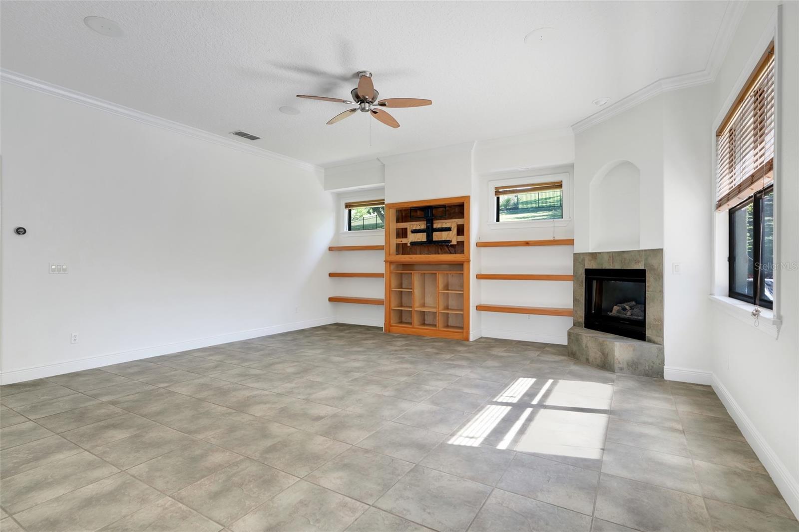 MONTVERDE MAGNOLIA TERRACE PH 02 LT 01 - Residential