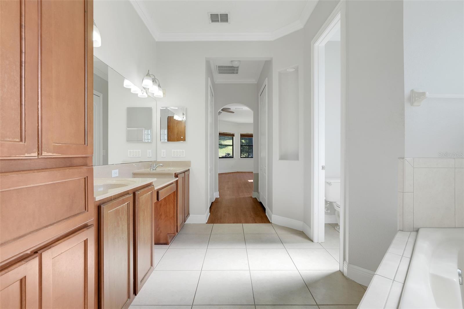 MONTVERDE MAGNOLIA TERRACE PH 02 LT 01 - Residential