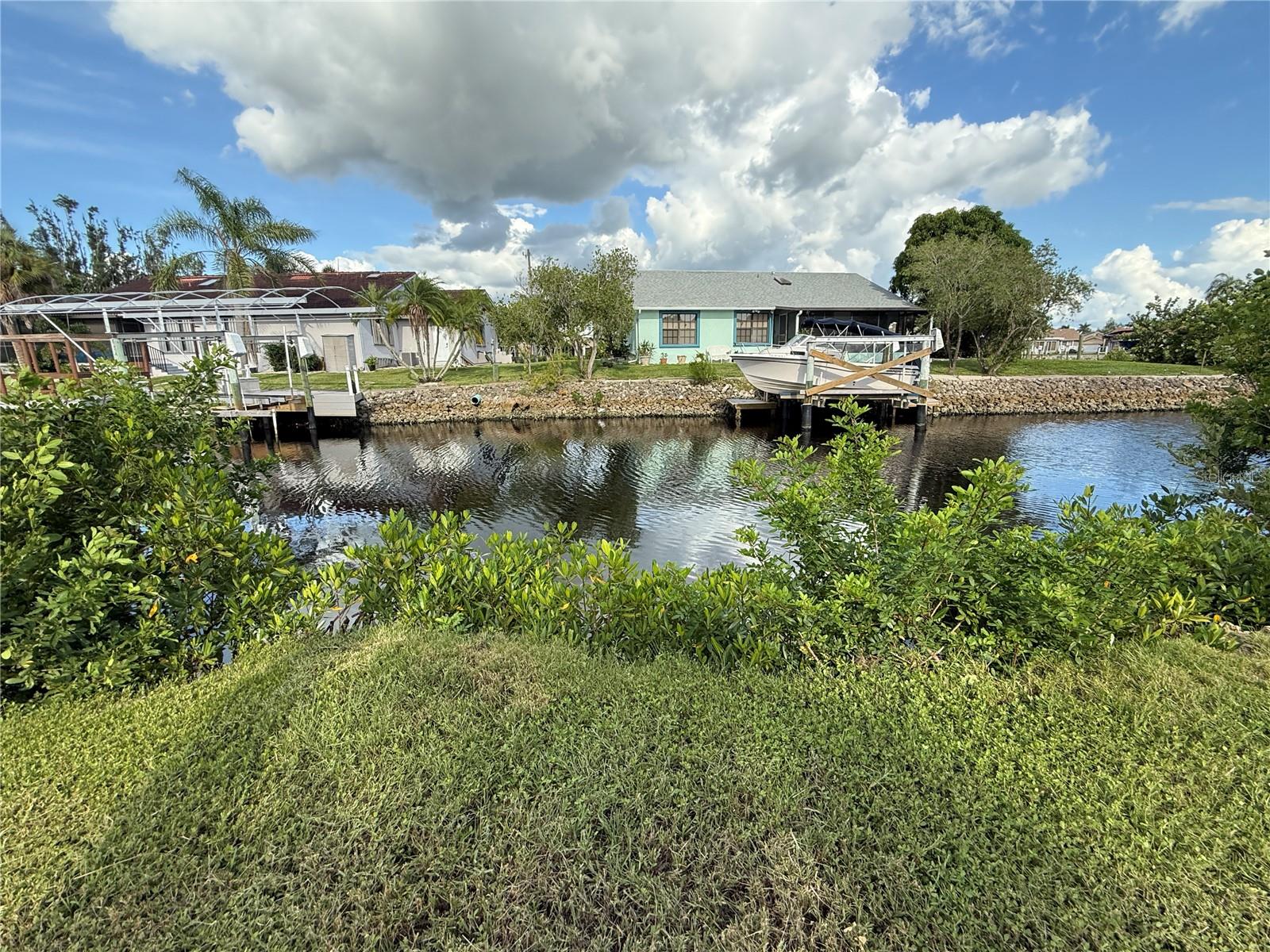 RIVIERA LAGOONS - Land