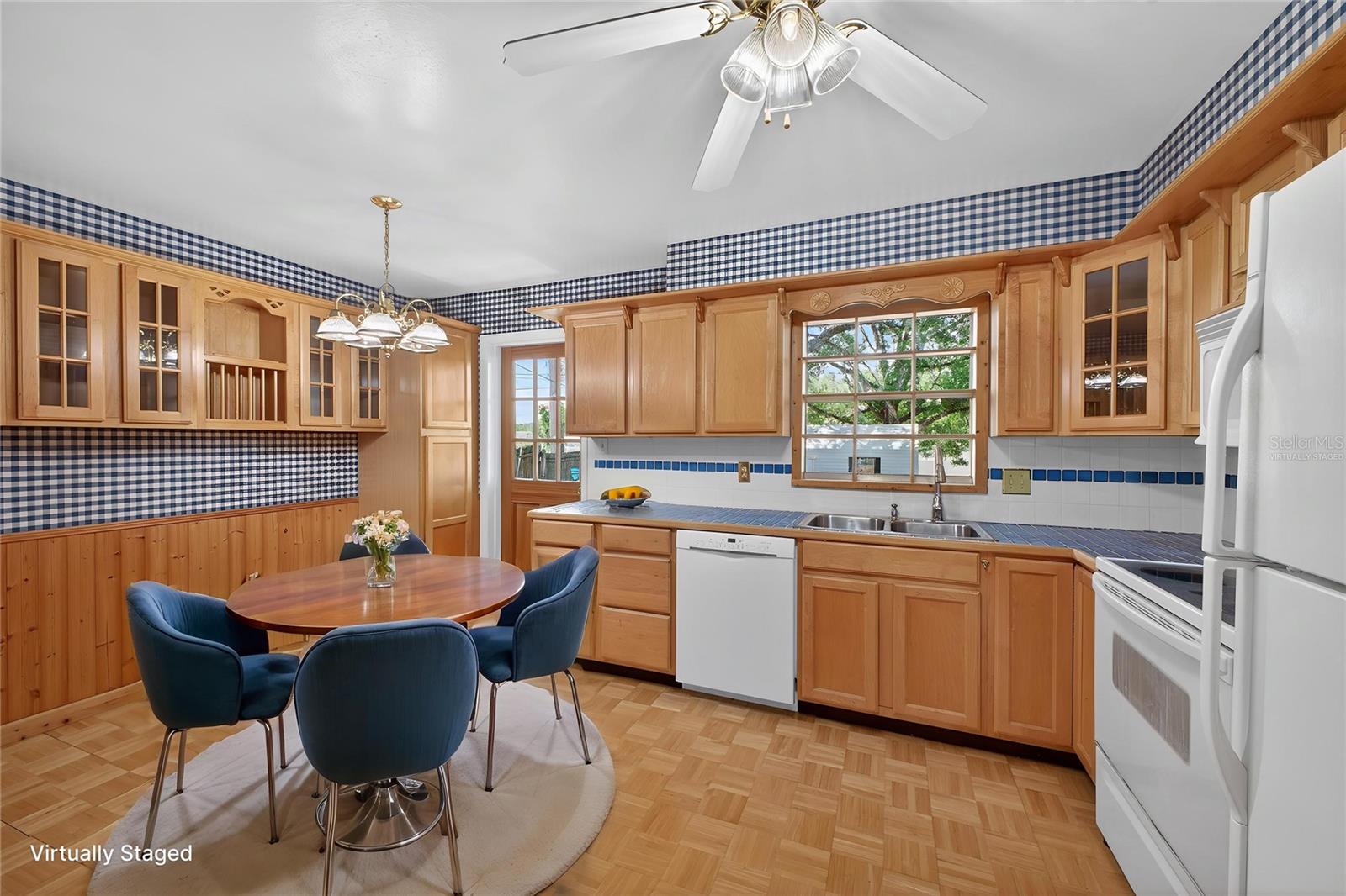 DAVENPORT - Residential