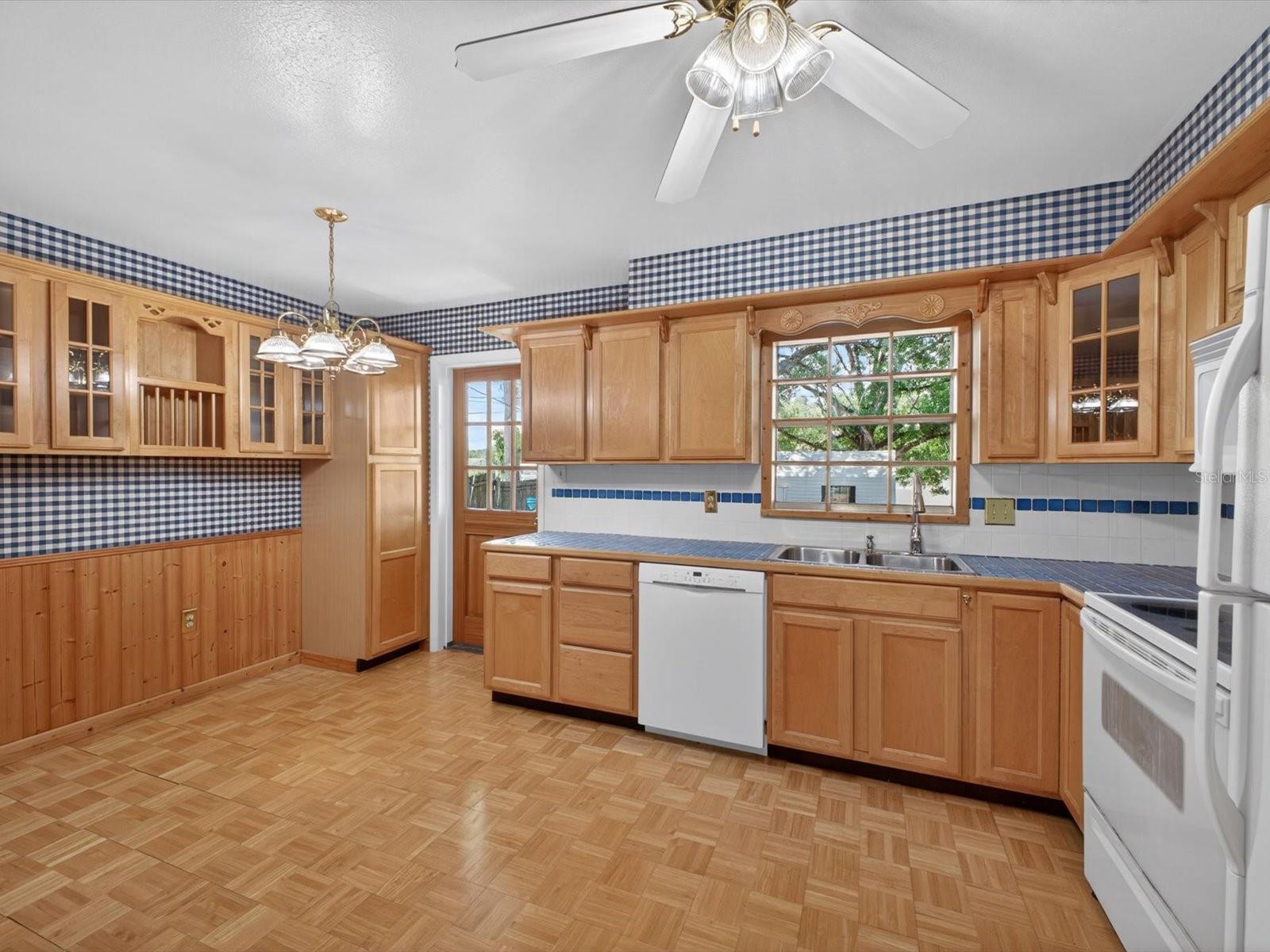DAVENPORT - Residential