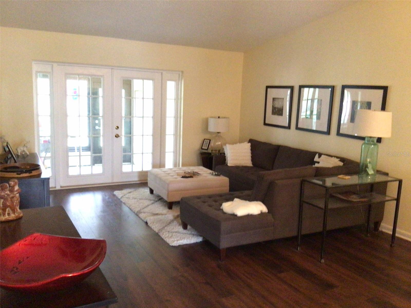 PINE RIDGE AT LAKE TARPON VILLAGE - Residential