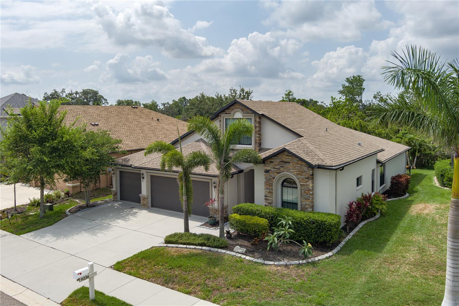 9236 RAES CREEK PLACE
