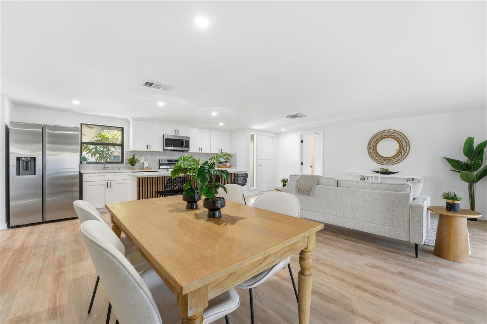 GROVE CITY TERRACE - Residential