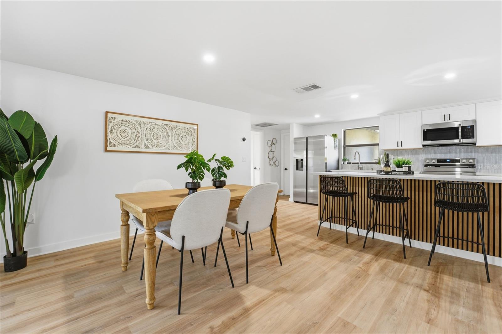 GROVE CITY TERRACE - Residential