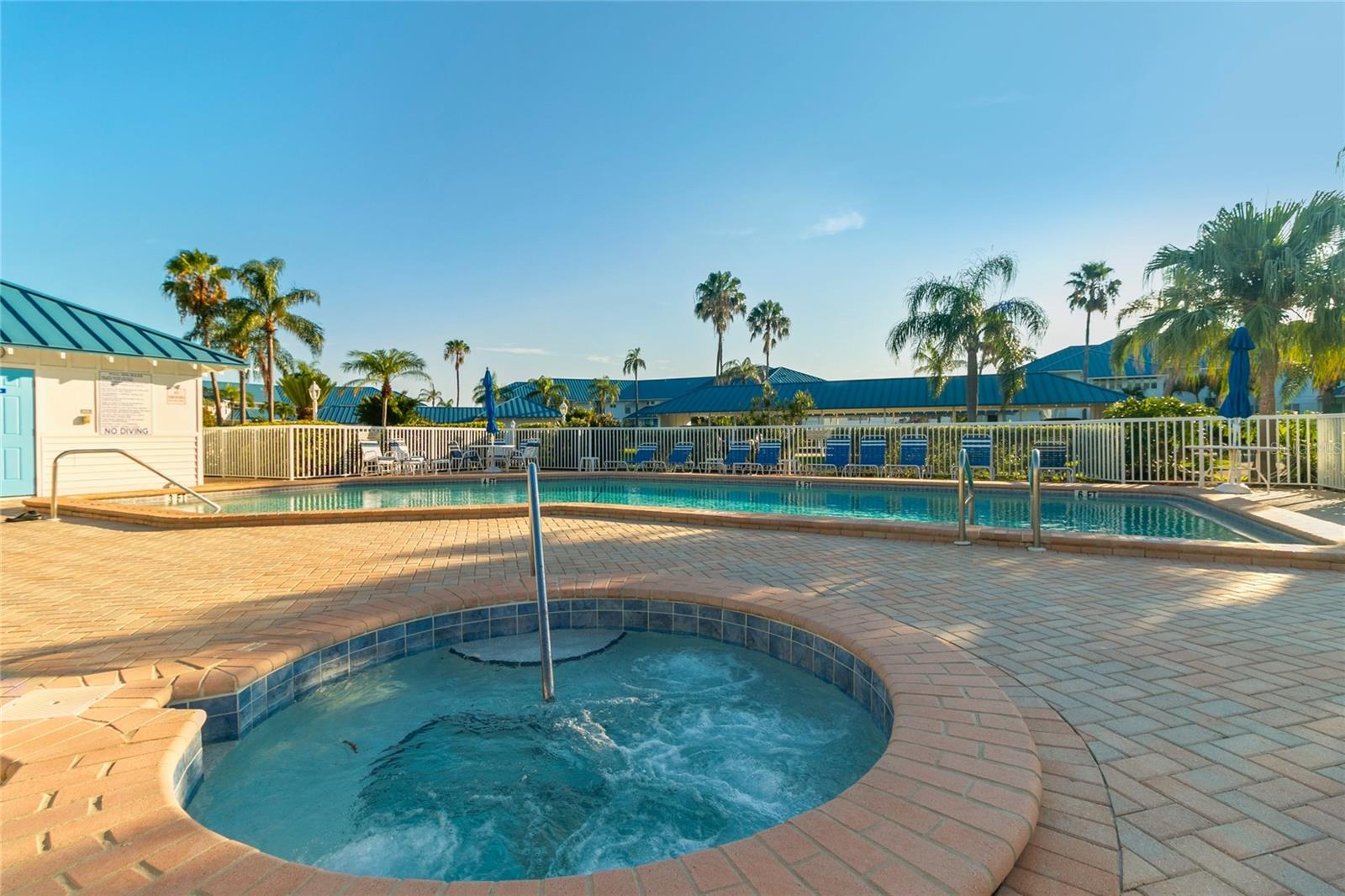 SHORELINE TERRACES I AT PERICO BAY 1 - Residential