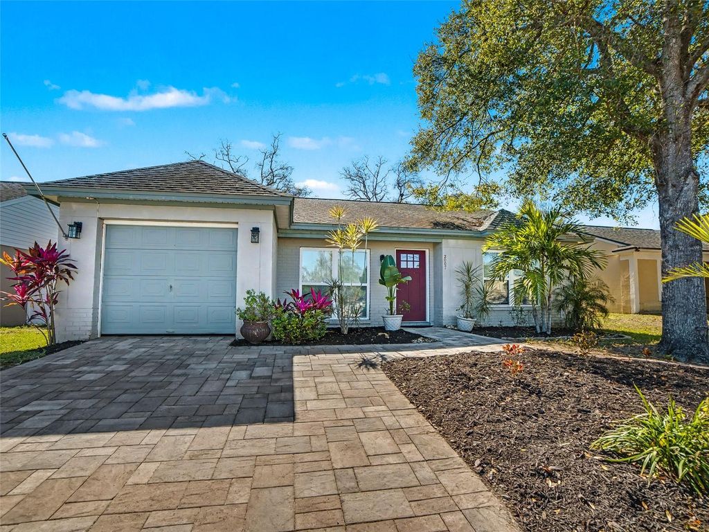 Photo of 2007 Paladin Court, Valrico, FL 33594 (MLS # TB8466858)