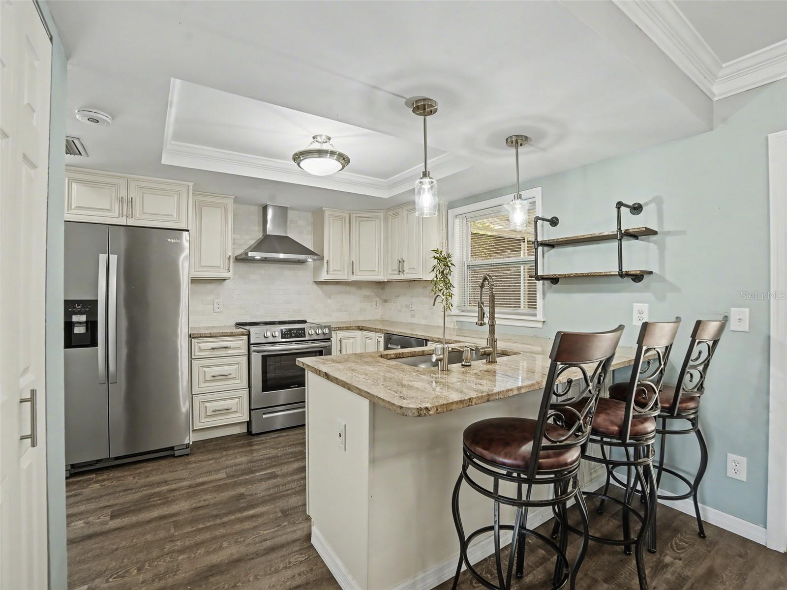 VALRICO MANOR UNIT 3 - Residential