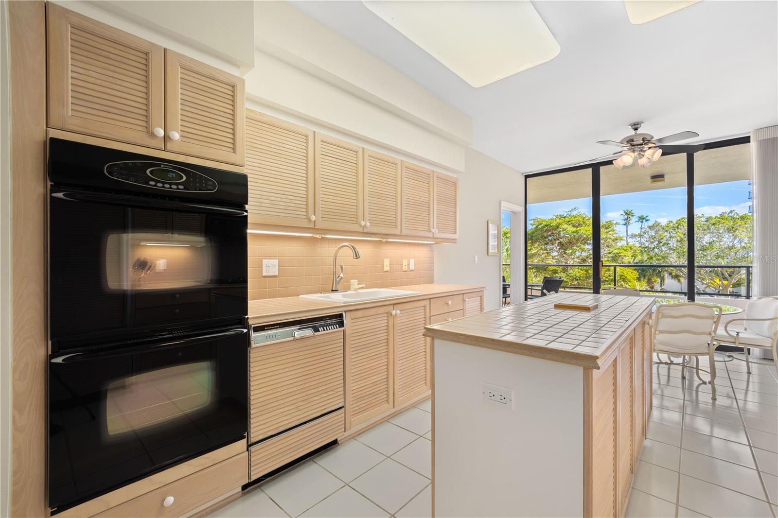 SANCTUARY IV - Residential