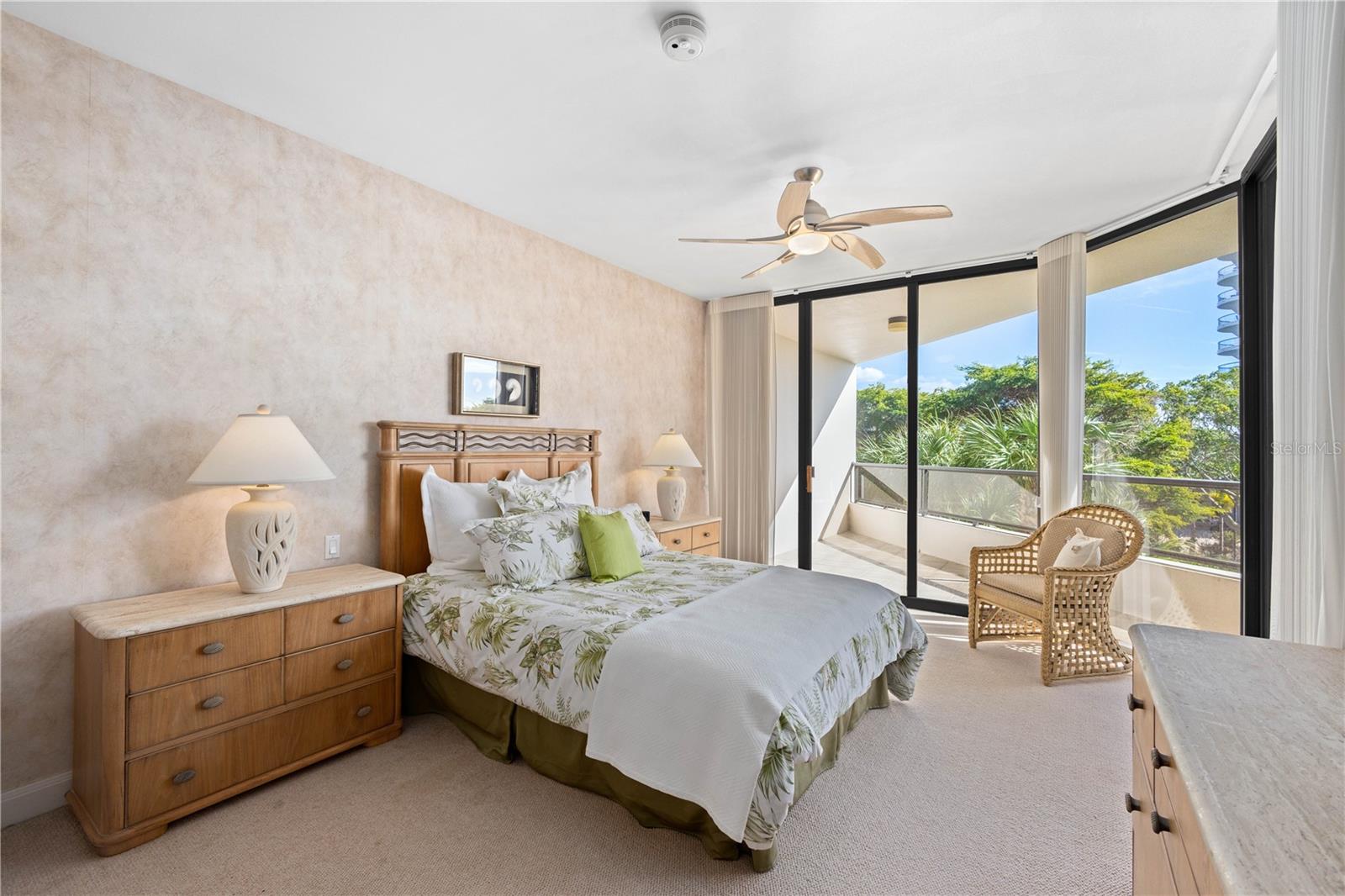 SANCTUARY IV - Residential